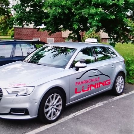 Kraftfahrzeug Klassen Fahrzeug Fahrschule Lüning Neumünster